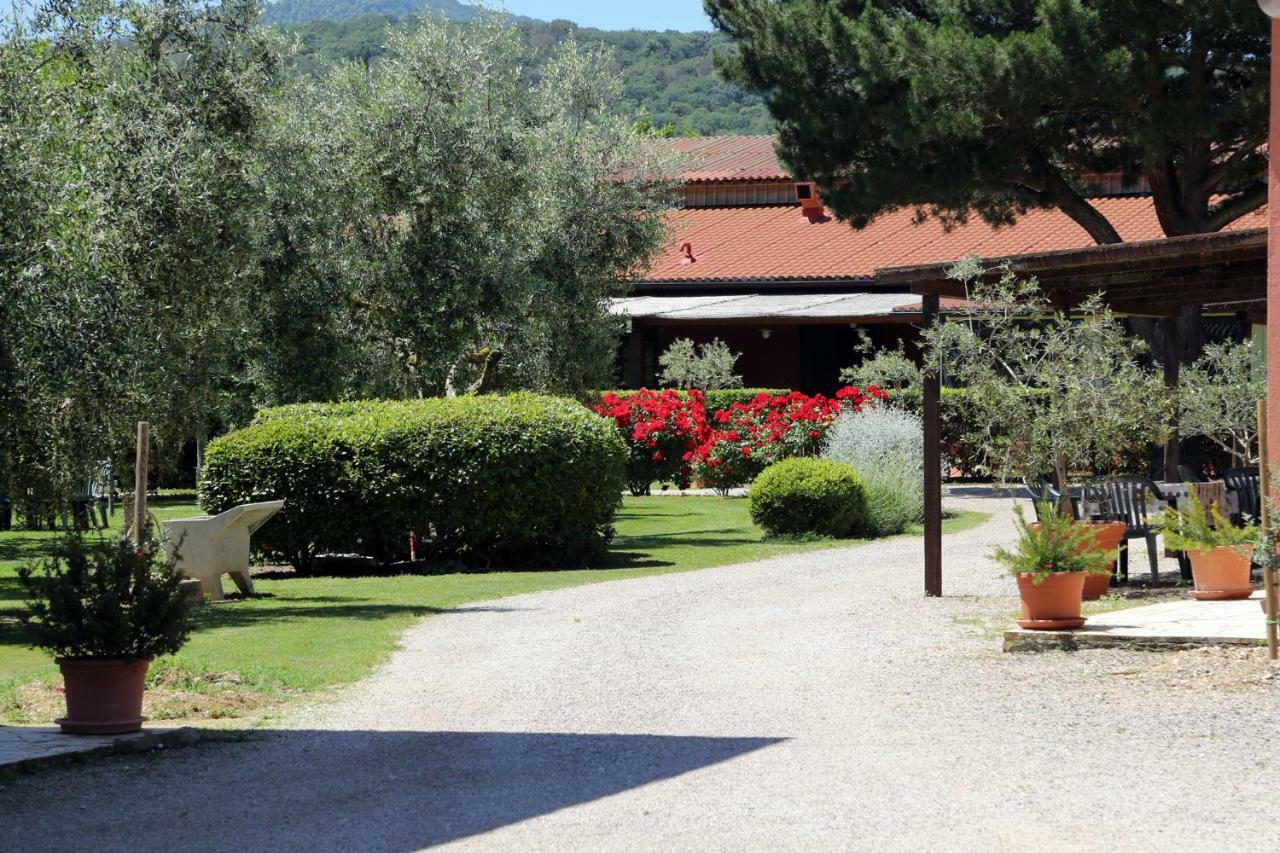 Agriturismo Fusini マリアーノ・イン・トスカーナ エクステリア 写真
